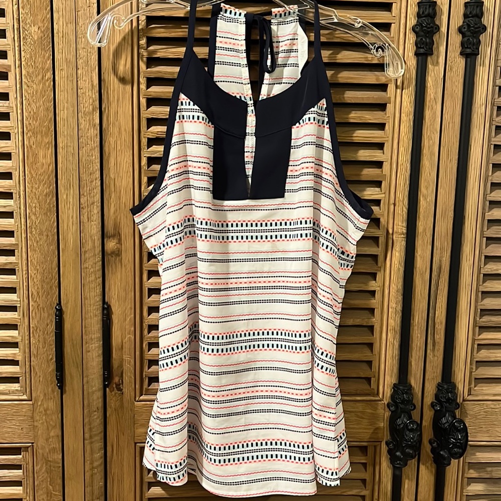 Athleta silky halter blouse